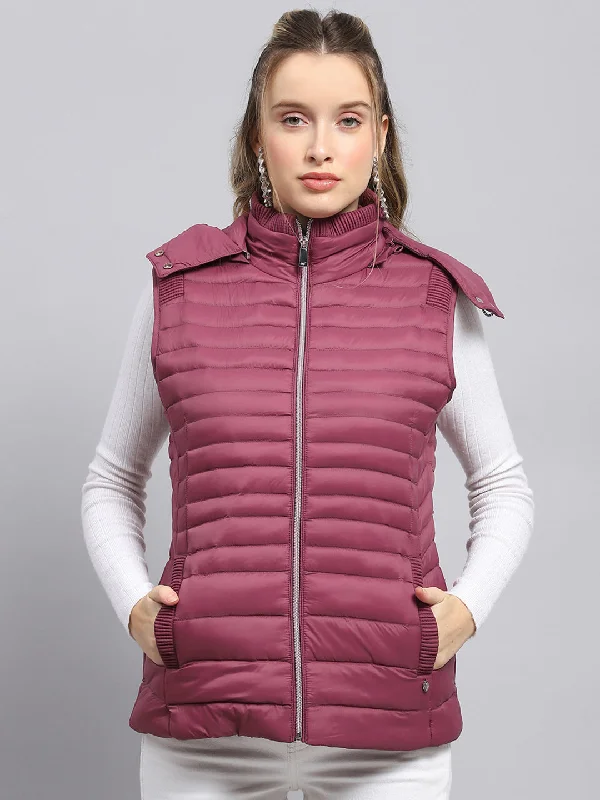 Women Burgundy Solid Detachable Hood Sleeveless Jacket