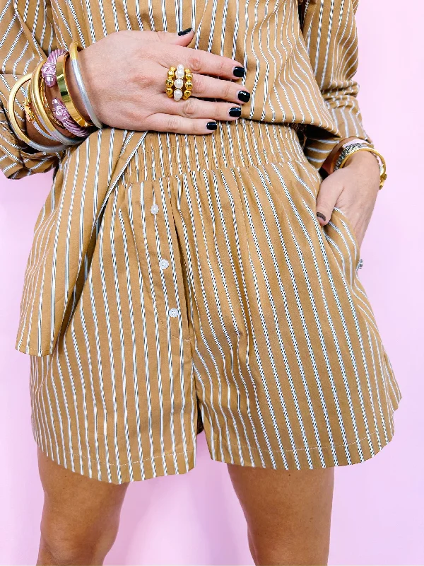 GOING OUT FOR COFFEE STRIPE SHORTS - BROWN